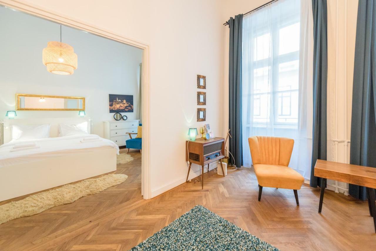 Oasis Apartments - Liberty Square Budapeşte Dış mekan fotoğraf