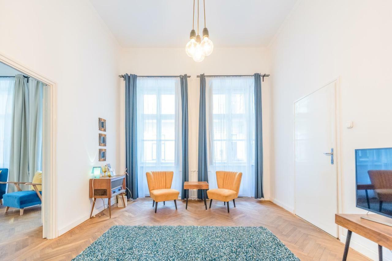 Oasis Apartments - Liberty Square Budapeşte Dış mekan fotoğraf
